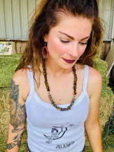 Load image into Gallery viewer, Navajo Pearl Necklace Tigers Eye
