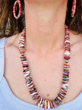 Load image into Gallery viewer, Gigantic Purple Spiny Oyster Necklace
