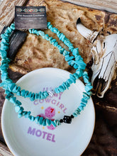 Load image into Gallery viewer, Turquoise Magnesite &amp; Dice Choker
