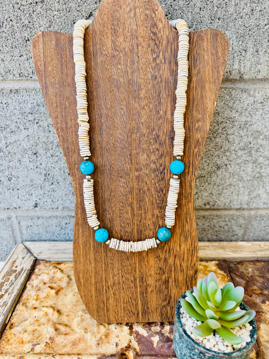 Rondelle Bone And XL Turquoise With 6MM Navajo Pearls