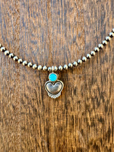 Load image into Gallery viewer, Navajo Pearl Choker With Heart Pendant
