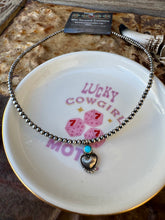 Load image into Gallery viewer, Navajo Pearl Choker With Heart Pendant
