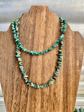Load image into Gallery viewer, Genuine Turquoise Chip Choker
