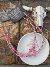 Load image into Gallery viewer, Pink Aura Glass Choker
