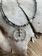 Load image into Gallery viewer, Navajo Pearl Choker with Naja Pendant
