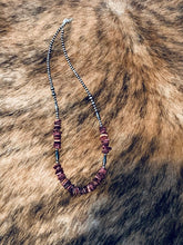 Load image into Gallery viewer, Authentic Navajo Pearls &amp; Purple Spin Oyster
